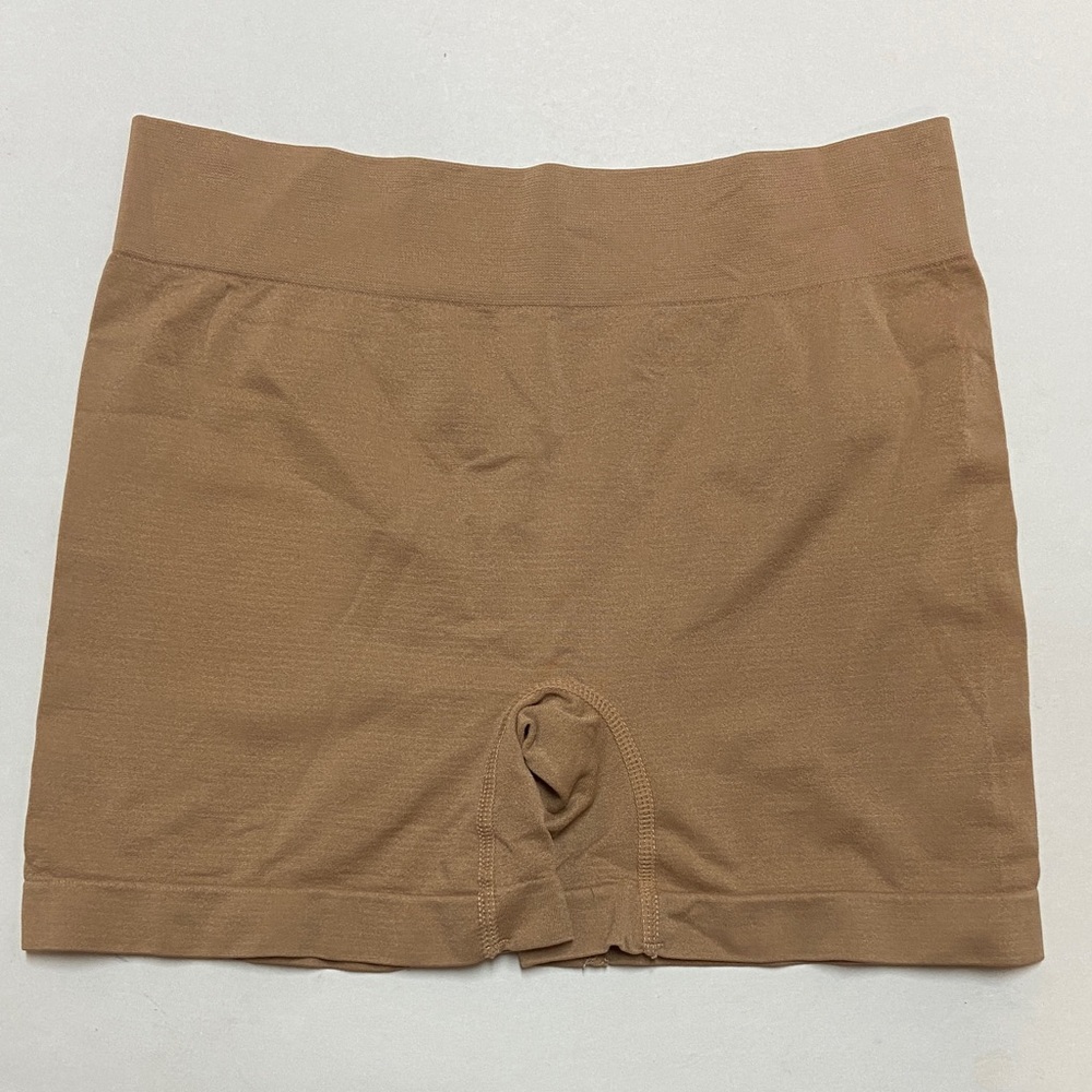 FITWELL Tan Seamless Chapewear Intimates Shorts Size ML
